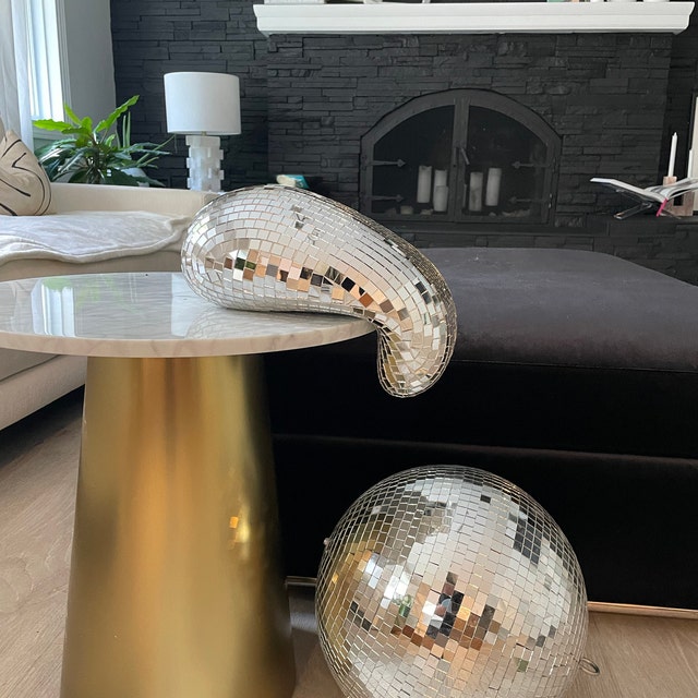 Melting Disco Ball Wall Decor  - Interior Design Apartment บทวิจารณ์และราคา